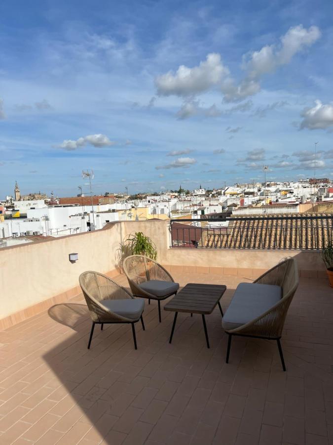 Casa De La Columna, Triana Apartment Севиля Екстериор снимка