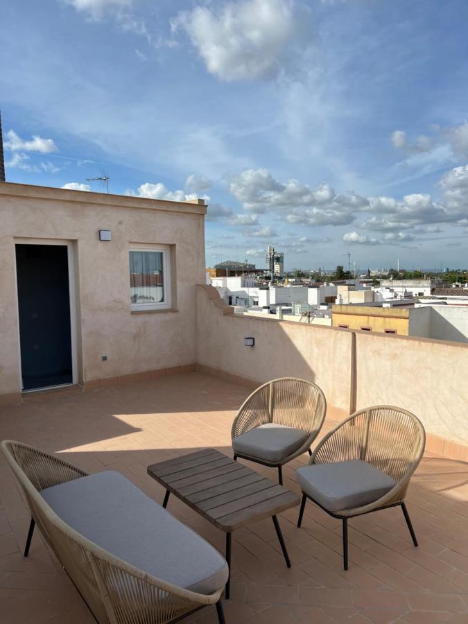 Casa De La Columna, Triana Apartment Севиля Екстериор снимка