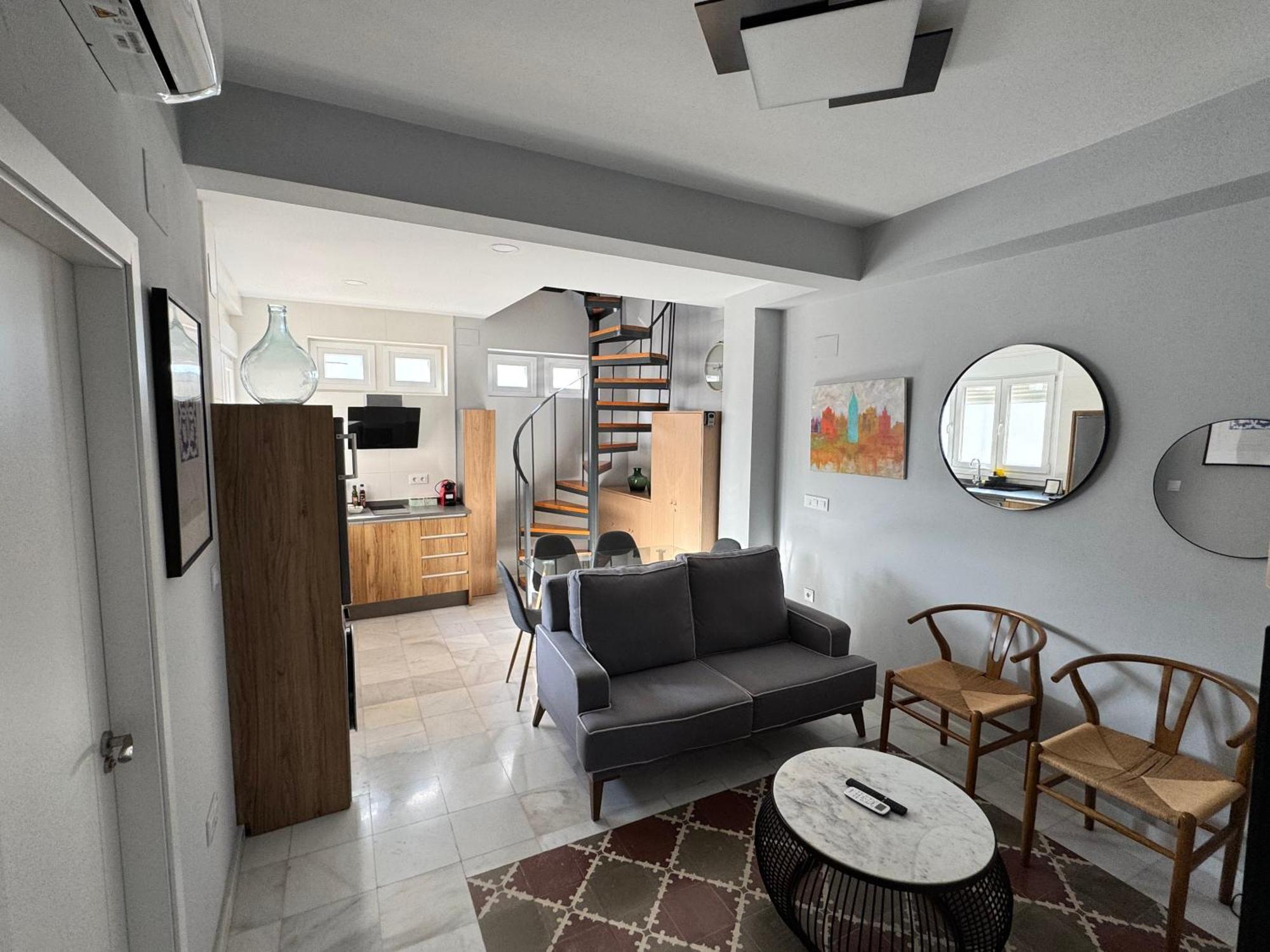 Casa De La Columna, Triana Apartment Севиля Екстериор снимка